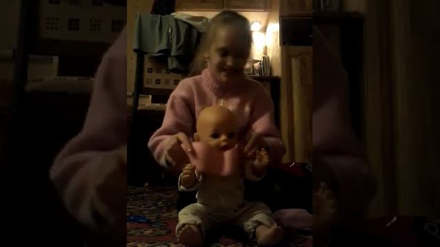 Как сделать слюнявчик для беби бона часть 2 смотреть онлайн