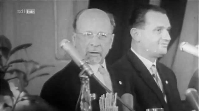 Nobody has the intention to build a wall said Walter Ulbricht смотреть онлайн