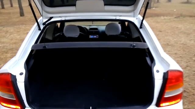 Opel Astra Coupe смотреть онлайн
