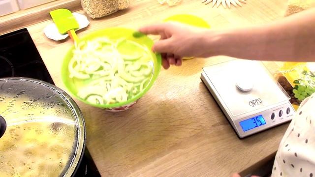 ЭКОНОМНОЕ МЕНЮ № 5 ДЛЯ НАШЕЙ СЕМЬИ / КАК ПРОЖИТЬ ЦЕЛЫЙ ДЕНЬ НА 300 РУБЛЕЙ / Анастасия Латышева