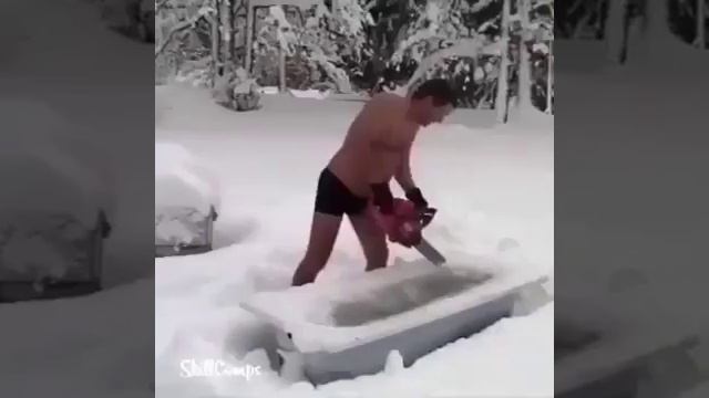Вот так надо встречать первый снег! смотреть онлайн