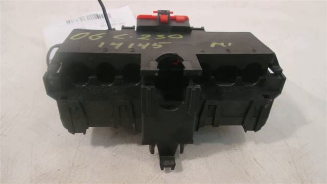 2006 Mercedes C230 BATTERY TERMINAL FUSE BOX 2035450803 - mbiparts.com Used OEM Mercedes Part... OE смотреть онлайн