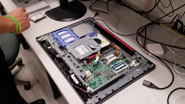 Lenovo M92z Bios Reset смотреть онлайн
