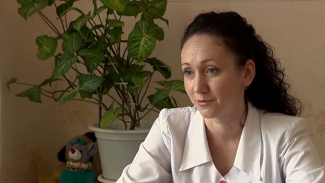 Почему детям нельзя есть чипсы - Мамина школа смотреть онлайн
