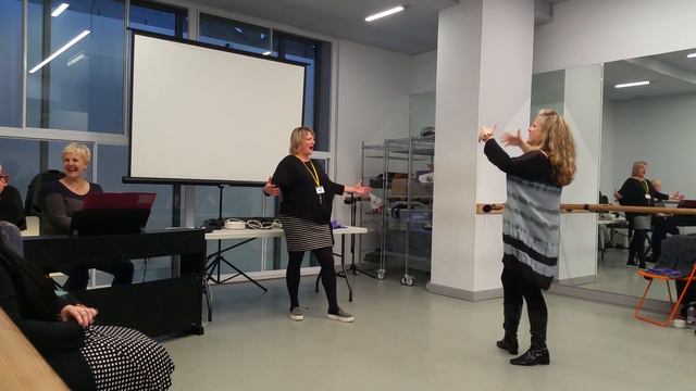 🌟Estill Voice vs CVT Complete Vocal Technique Masterclass смотреть онлайн