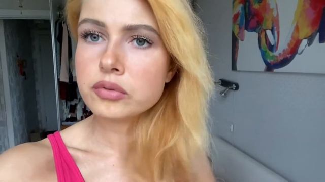 BLOND ME- ЛУЧШЕЕ ОСВЕТЛЕНИЕ ВОЛОС? |ОБЕСЦВЕЧИВАЮ И КРАШУ ВОЛОСЫ ДОМА + тест Igora 8/1, Igora 9/1 смотреть онлайн