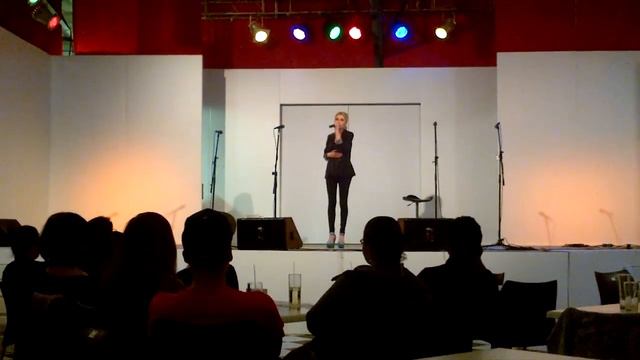 Nadia Herbst Run (cover) смотреть онлайн