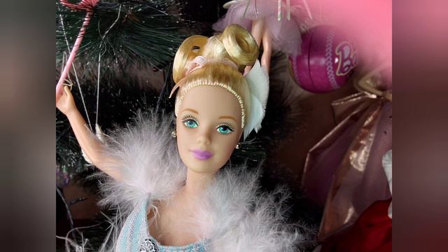 Разговоры о куклах: Ballet Masquerade Barbie 2000 смотреть онлайн