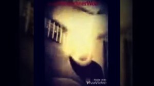 Чеченец красиво спел на гитаре*