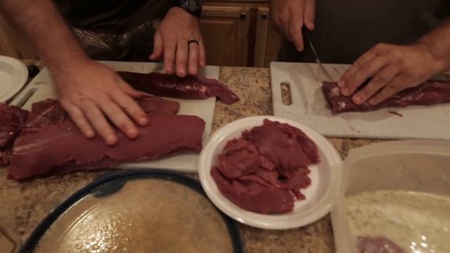 Backstrap 2 Ways | Cooking Venison with Duck Commanders смотреть онлайн