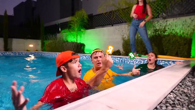 ЭКСТРЕМАЛЬНЫЕ БАССЕЙНЫ ЧЕЛЛЕНДЖ ! смотреть онлайн