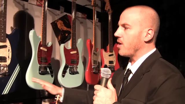 Sweetwater at Winter NAMM 2012 - Fender Kurt Cobain Mustang Overview смотреть онлайн