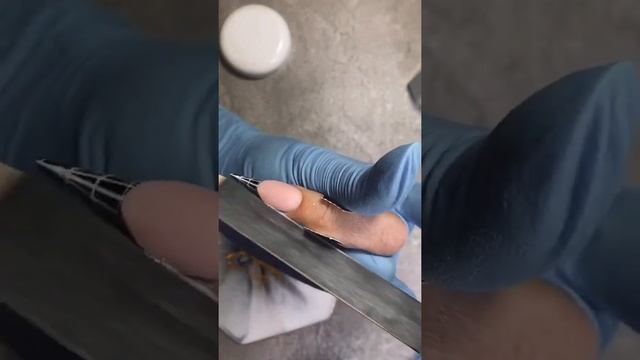 zvarich nails Кривой палец ровный ноготь миндаль смотреть онлайн
