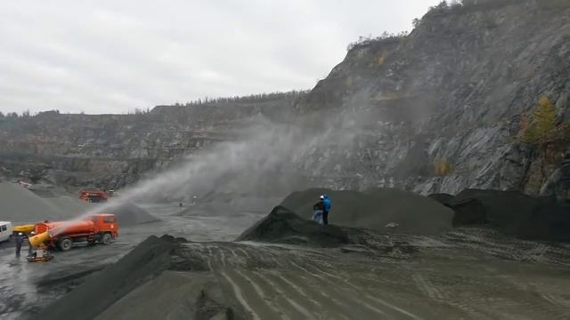 Способ борьбы с пылью при открытой добыче смотреть онлайн