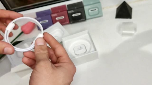 видеобзор на airpods pro от Флюра Муталова смотреть онлайн