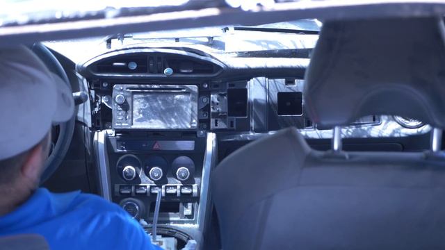 How To Remove a Car Stereo Radio - 2014 Subaru BRZ смотреть онлайн