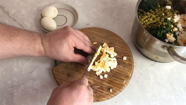 Готовим салат зимний "Оливье" смотреть онлайн