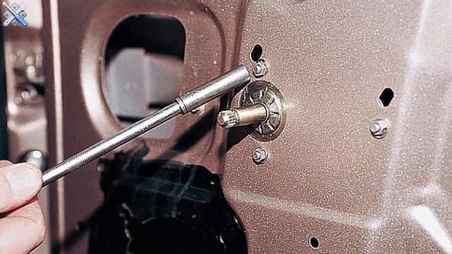 Снятие стекла двери и механизма стеклоподъемника ВАЗ 2110,2111,2112 смотреть онлайн