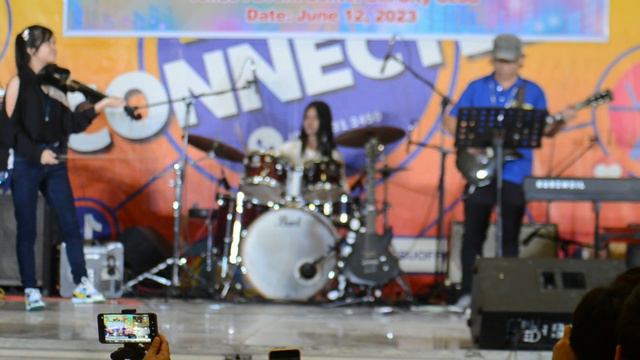 Beethoven Virus Violin Fullband- A.Salonga School Of Music Summer Show смотреть онлайн