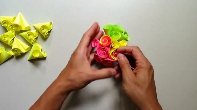 Twirl star ball (star rose) - step by step tutorial - EzyCraft смотреть онлайн