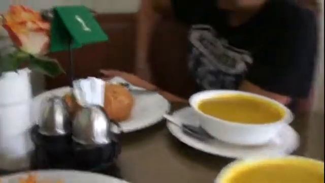 Найроби Ресторан здоровой пищи смотреть онлайн