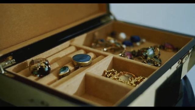 Самое ценное. Красивая и трогательная притча о ценностях в нашей жизни. смотреть онлайн