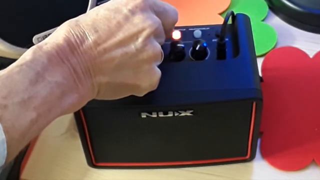 NUX Mighty Lite BT Mini Modeling Amp 🎸 ❤ factory preset rhythms + drums DEMO 🥁 TOP Soun смотреть онлайн