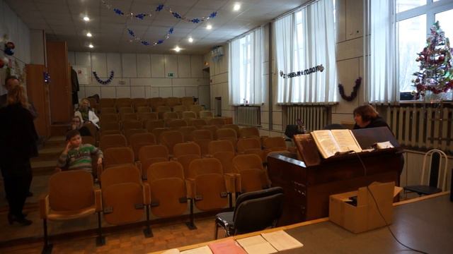 СУПРУГ ПОПЫТАЛСЯ ЗАСТУПИТЬСЯ ЗА ПЕДАГОГА В ХИМКИНСКОМ ИНТЕГРАЛЕ