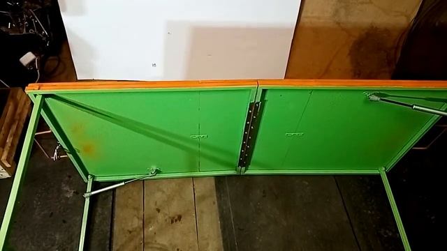 Складной туристический стол на газлифтах своими руками/Folding tourist table homemade смотреть онлайн
