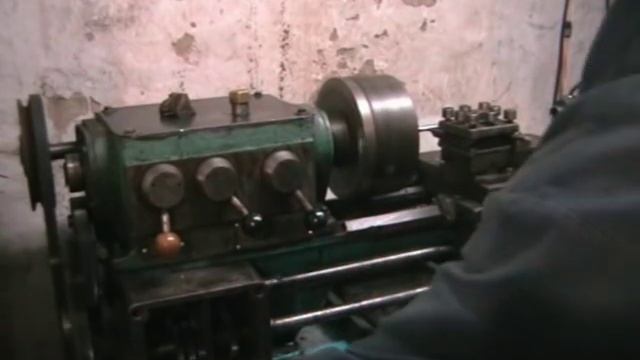 нарезание резьб на ТВ-4 резцом