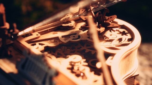 ROKR AMK81: The Ultimate Blend of Music, Art, and Mechanics смотреть онлайн