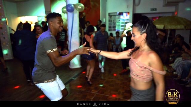Junior and Carolina Bachata Dominicana by Dance Vida | Alex bueno Yo me ire смотреть онлайн