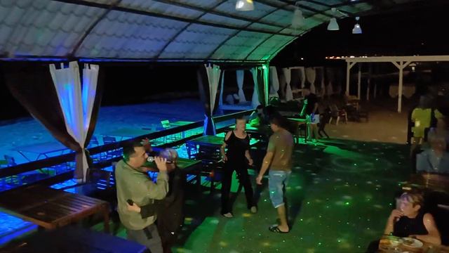 Дедеркой - кафе Левый берег 16.07.2023 смотреть онлайн