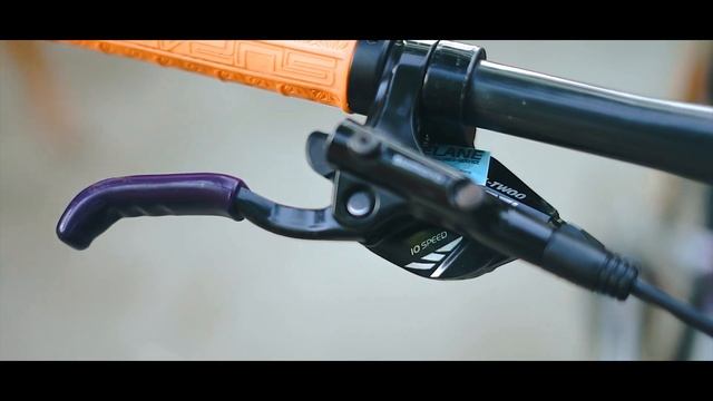 TREK ALPHA 4400 | Chameleon Paint Job | Internal cabling converted || BIKE MONTAGE (Project bike) смотреть онлайн