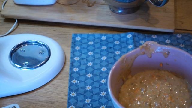 Домашна Морковена Торта - нещо невероятно вкусно! смотреть онлайн