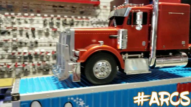 Tamiya 1/14 Grand Hauler Truck with Candy orange 🍊 paint 4K смотреть онлайн