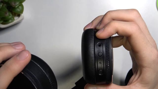 Сброс данных AKG Y50BT / Как стереть все данные AKG Y50BT? смотреть онлайн