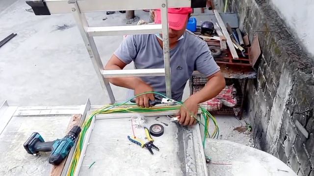 How to install walk in freezer system using you existing Panel. смотреть онлайн