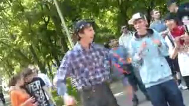 Андрюха Жгёт На Рэп фэсте смотреть онлайн