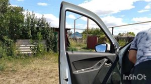 Как установить шторки солнцезащитные на передние стёкла авто.