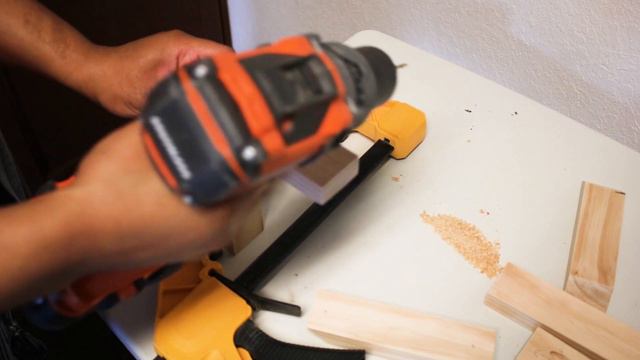 Making Wall Shelves From Scrap Wood смотреть онлайн