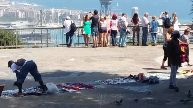 EuroCanal. Top Manta en Barcelona actividad permitida por las autoridades смотреть онлайн