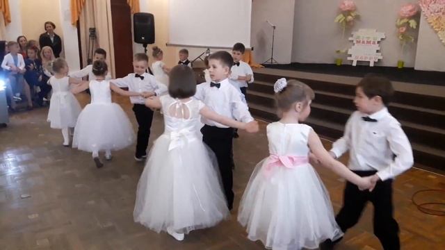 Вальс на День Матері смотреть онлайн