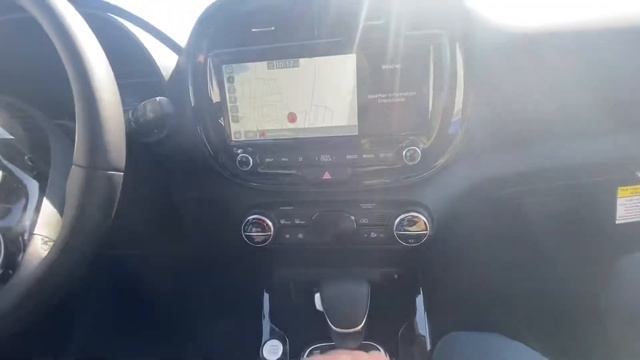 2021 Kia Soul EX Premium смотреть онлайн