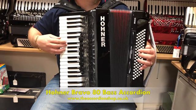 Hohner Bravo 80 Bass Accordion смотреть онлайн