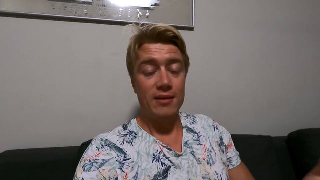 Сколько мне платят отели? Готовлю окрошку и отвечаю на вопросы зрителей! смотреть онлайн