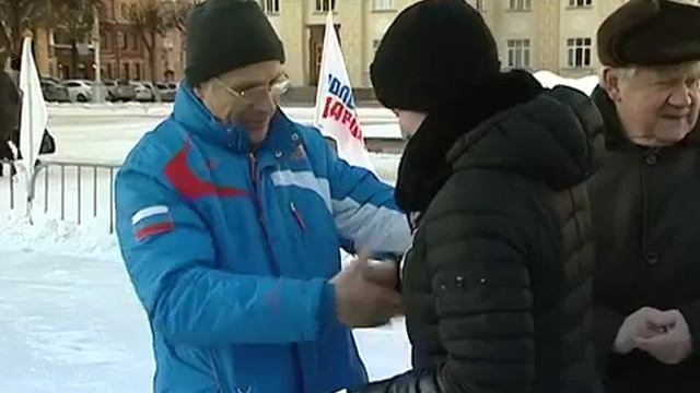 Студенты в Татьянин день на главном катке города Смоленска смотреть онлайн