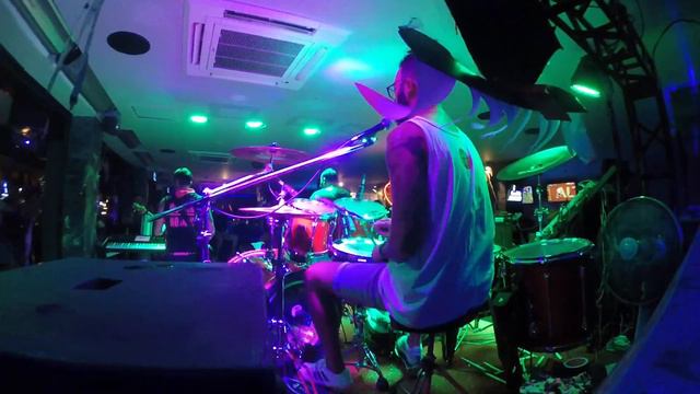 Code Yellow - Last Dance (DRUM CAM) - Oct 29th 2022 - Jimmy Woo's Koh Samui - Part 3/3 смотреть онлайн