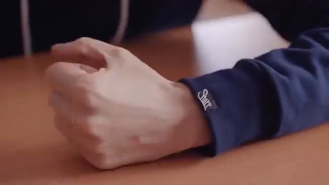 СПЛЮ НА ПАРТЕ КАК НА СВОЕЙ КРОВАТЕ смотреть онлайн