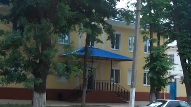 ТОЛЬКО ВЕТЕР ГУДИТ В ПРОВОДАХ... смотреть онлайн